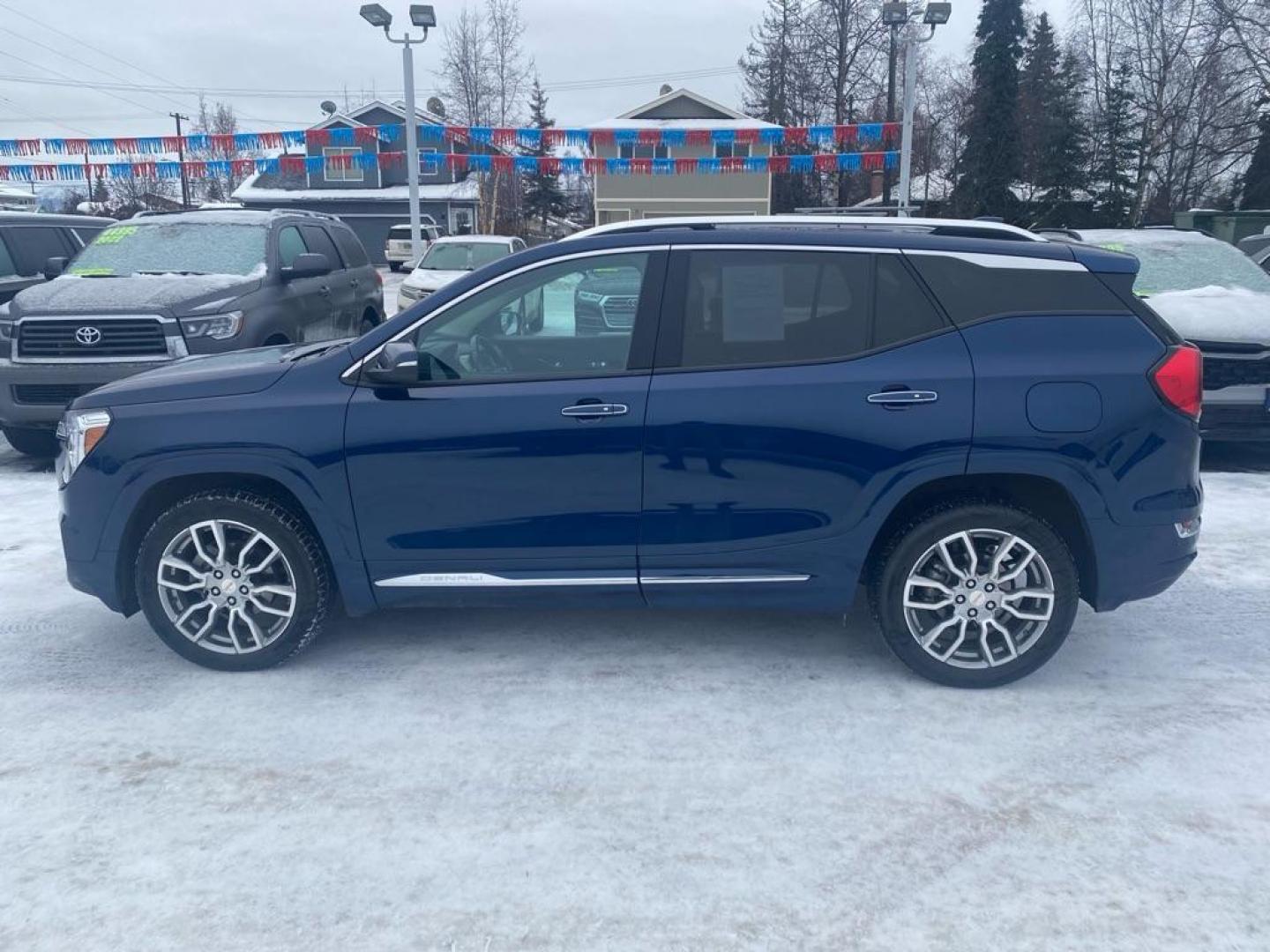 2022 BLUE GMC TERRAIN DENALI (3GKALXEV6NL) with an 1.5L engine, Automatic transmission, located at 929 East 8th Ave, Anchorage, AK, 99501, (907) 274-2277, 61.214783, -149.866074 - Photo#1