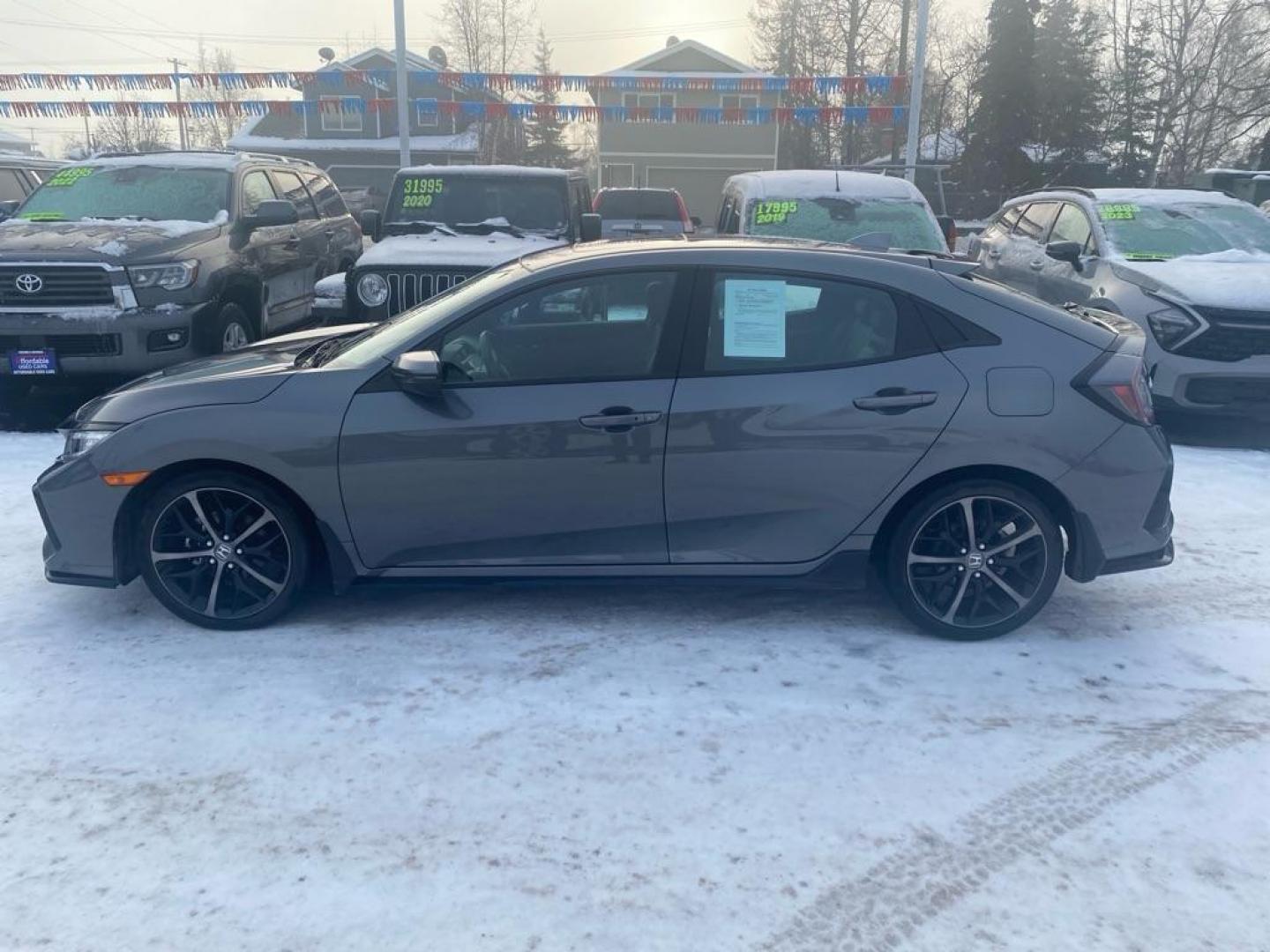 2020 GRAY HONDA CIVIC SPORT TOURING (SHHFK7H95LU) with an 1.5L engine, Continuously Variable transmission, located at 929 East 8th Ave, Anchorage, AK, 99501, (907) 274-2277, 61.214783, -149.866074 - Photo#1