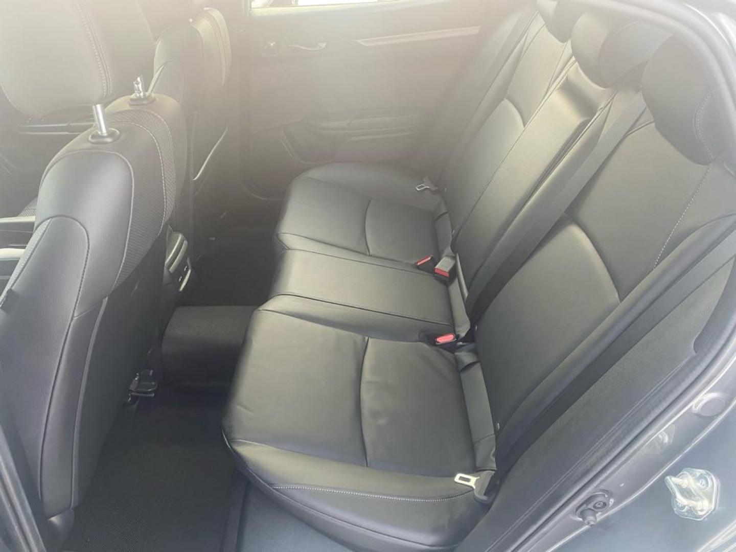 2020 GRAY HONDA CIVIC SPORT TOURING (SHHFK7H95LU) with an 1.5L engine, Continuously Variable transmission, located at 929 East 8th Ave, Anchorage, AK, 99501, (907) 274-2277, 61.214783, -149.866074 - Photo#3