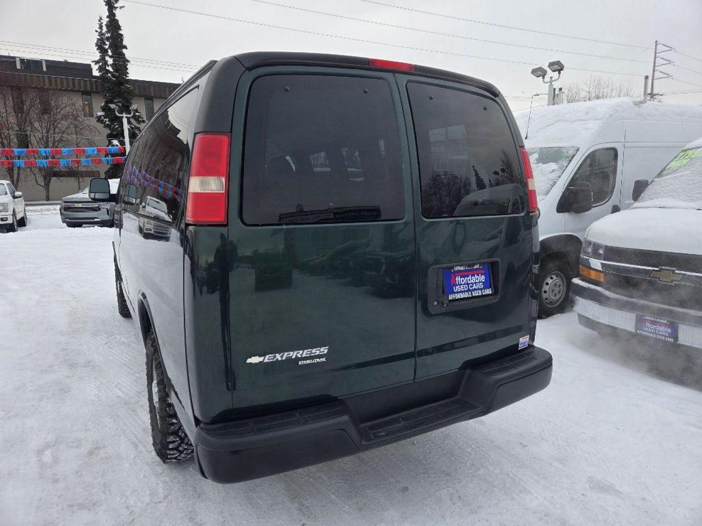 2014 GREEN CHEVROLET EXPRESS G2500 LS (1GAWGPFG3E1) with an 6.0L engine, Automatic transmission, located at 929 East 8th Ave, Anchorage, AK, 99501, (907) 274-2277, 61.214783, -149.866074 - Photo#2