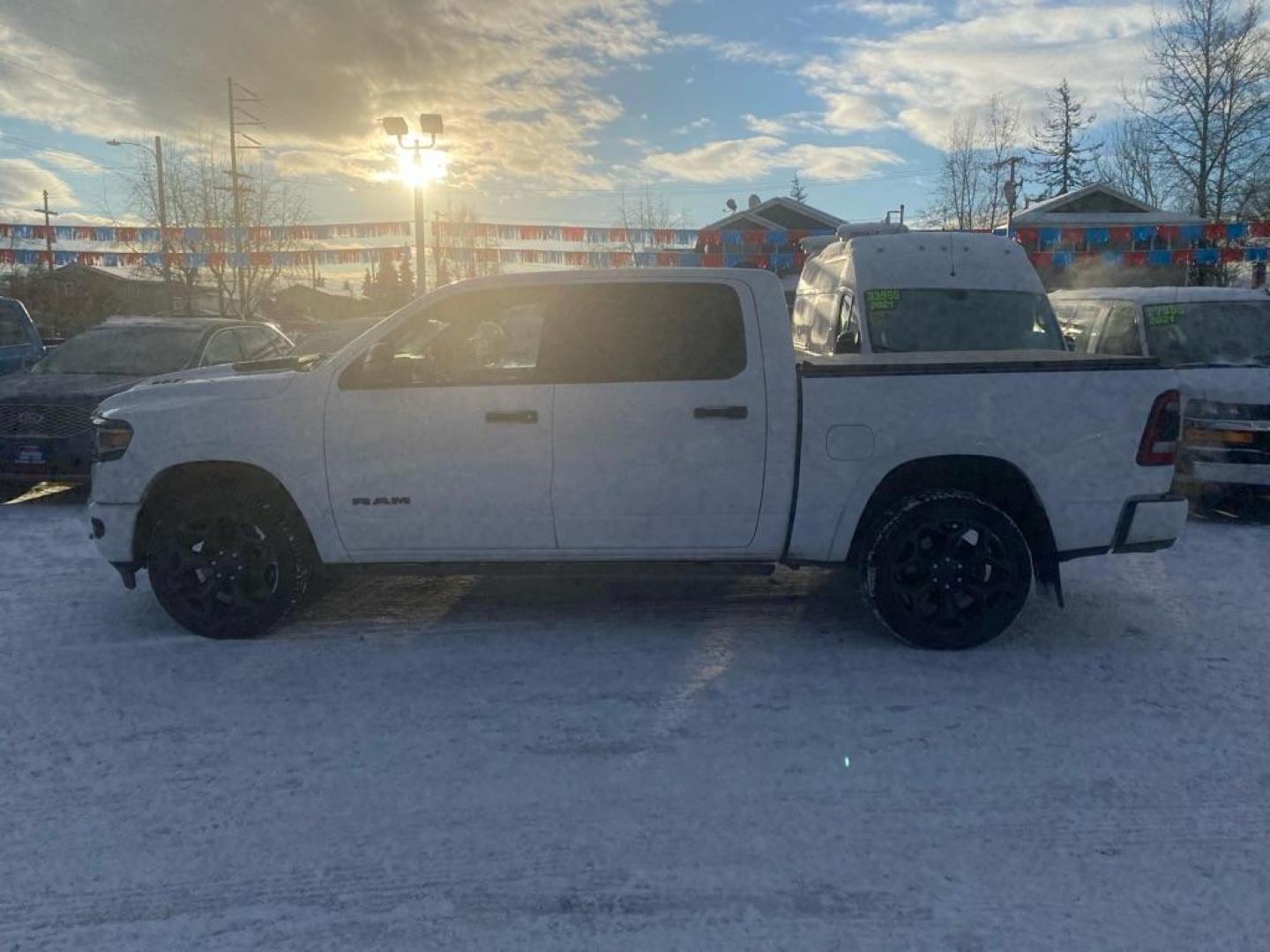 2023 WHITE RAM 1500 LIMITED (1C6SRFHT8PN) with an 5.7L engine, Automatic transmission, located at 929 East 8th Ave, Anchorage, AK, 99501, (907) 274-2277, 61.214783, -149.866074 - Photo#1