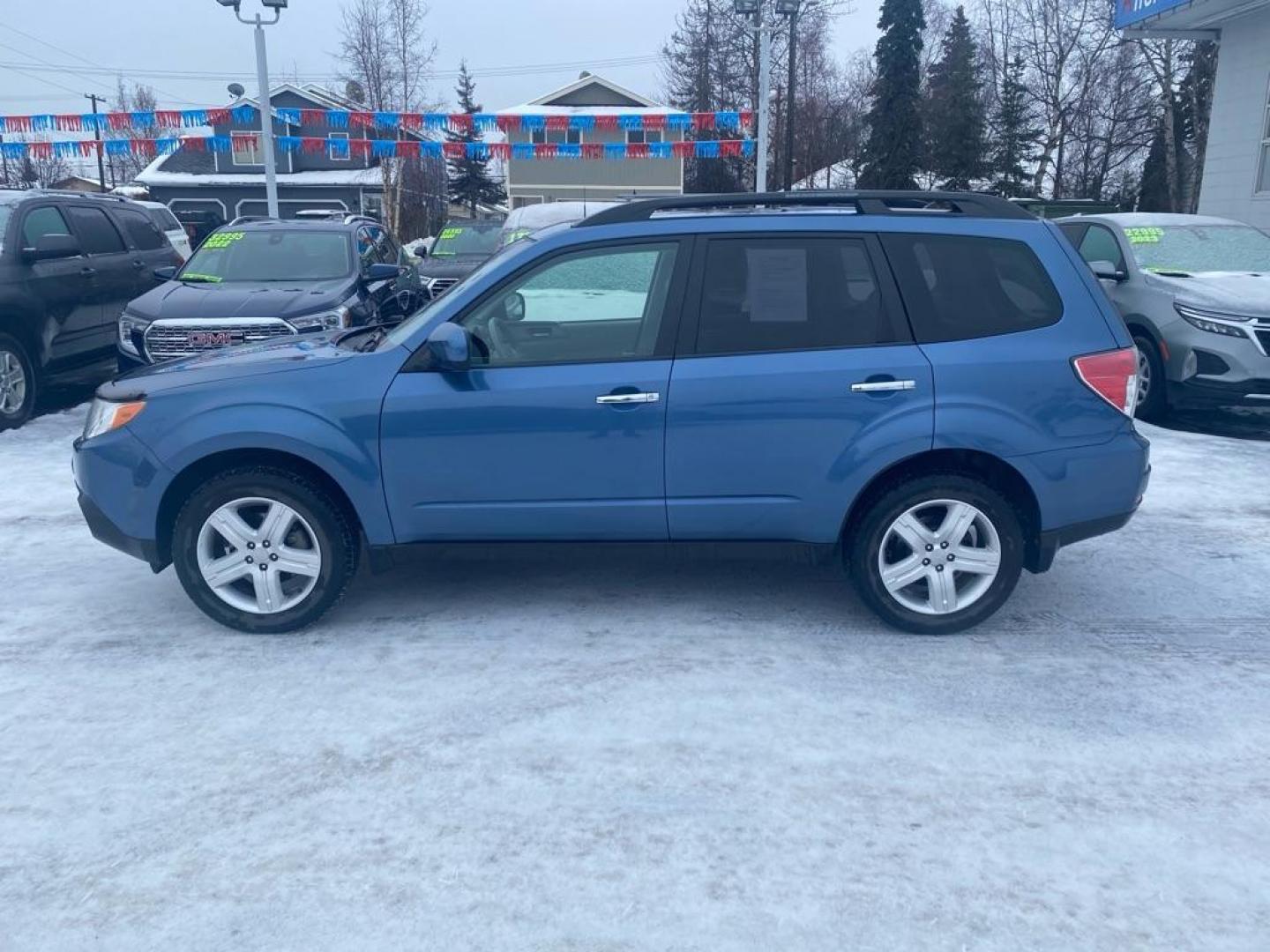 2010 BLUE SUBARU FORESTER 2.5X PREMIUM (JF2SH6CC0AH) with an 2.5L engine, Automatic transmission, located at 929 East 8th Ave, Anchorage, AK, 99501, (907) 274-2277, 61.214783, -149.866074 - Photo#1