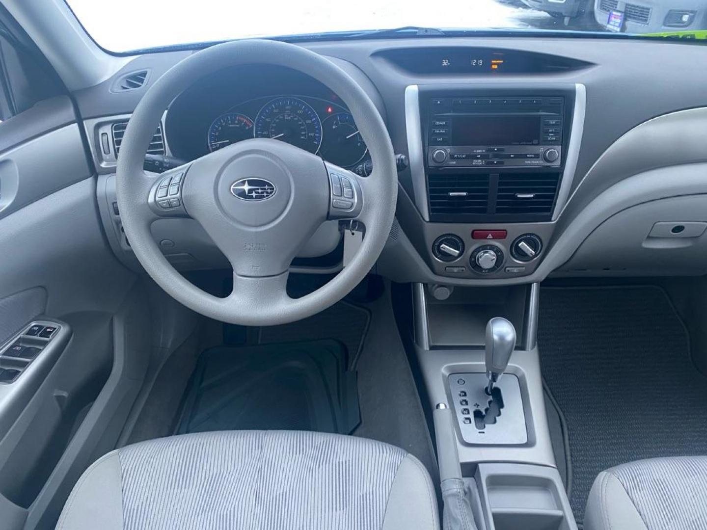 2010 BLUE SUBARU FORESTER 2.5X PREMIUM (JF2SH6CC0AH) with an 2.5L engine, Automatic transmission, located at 929 East 8th Ave, Anchorage, AK, 99501, (907) 274-2277, 61.214783, -149.866074 - Photo#4