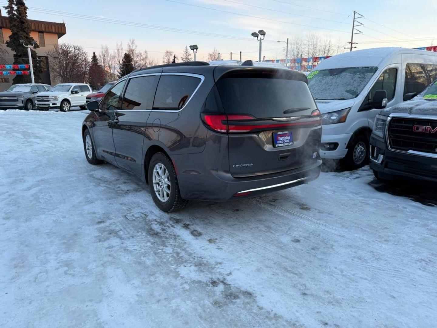 2022 GRAY CHRYSLER PACIFICA TOURING L (2C4RC1BG7NR) with an 3.6L engine, Automatic transmission, located at 929 East 8th Ave, Anchorage, AK, 99501, (907) 274-2277, 61.214783, -149.866074 - Photo#2