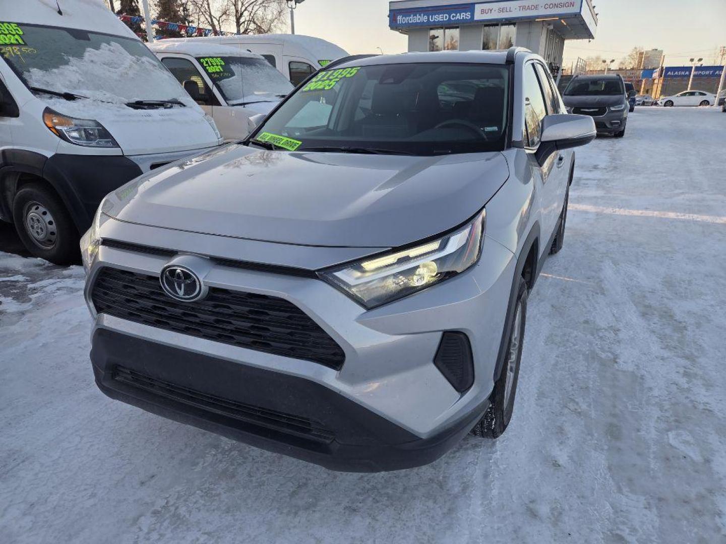2025 SILVER TOYOTA RAV4 XLE (2T3P1RFVXSW) with an 2.5L engine, Automatic transmission, located at 929 East 8th Ave, Anchorage, AK, 99501, (907) 274-2277, 61.214783, -149.866074 - Photo#0