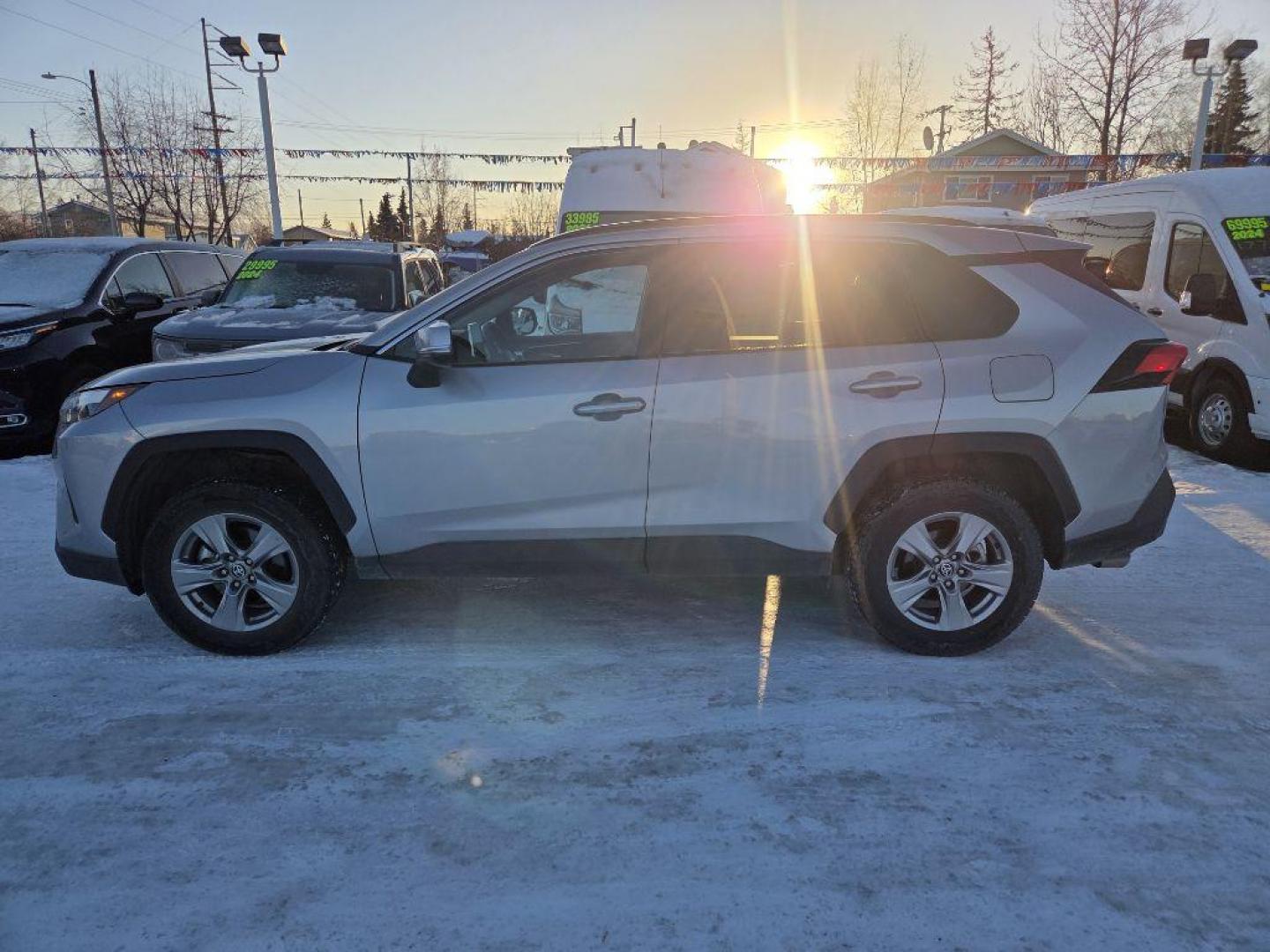 2025 SILVER TOYOTA RAV4 XLE (2T3P1RFVXSW) with an 2.5L engine, Automatic transmission, located at 929 East 8th Ave, Anchorage, AK, 99501, (907) 274-2277, 61.214783, -149.866074 - Photo#1