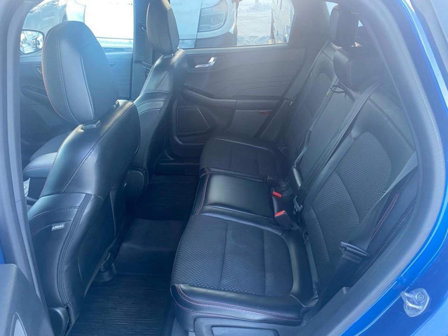 2023 BLUE FORD ESCAPE ST LINE ST LINE (1FMCU9MN1PU) with an 1.5L engine, Automatic transmission, located at 929 East 8th Ave, Anchorage, AK, 99501, (907) 274-2277, 61.214783, -149.866074 - Photo#3