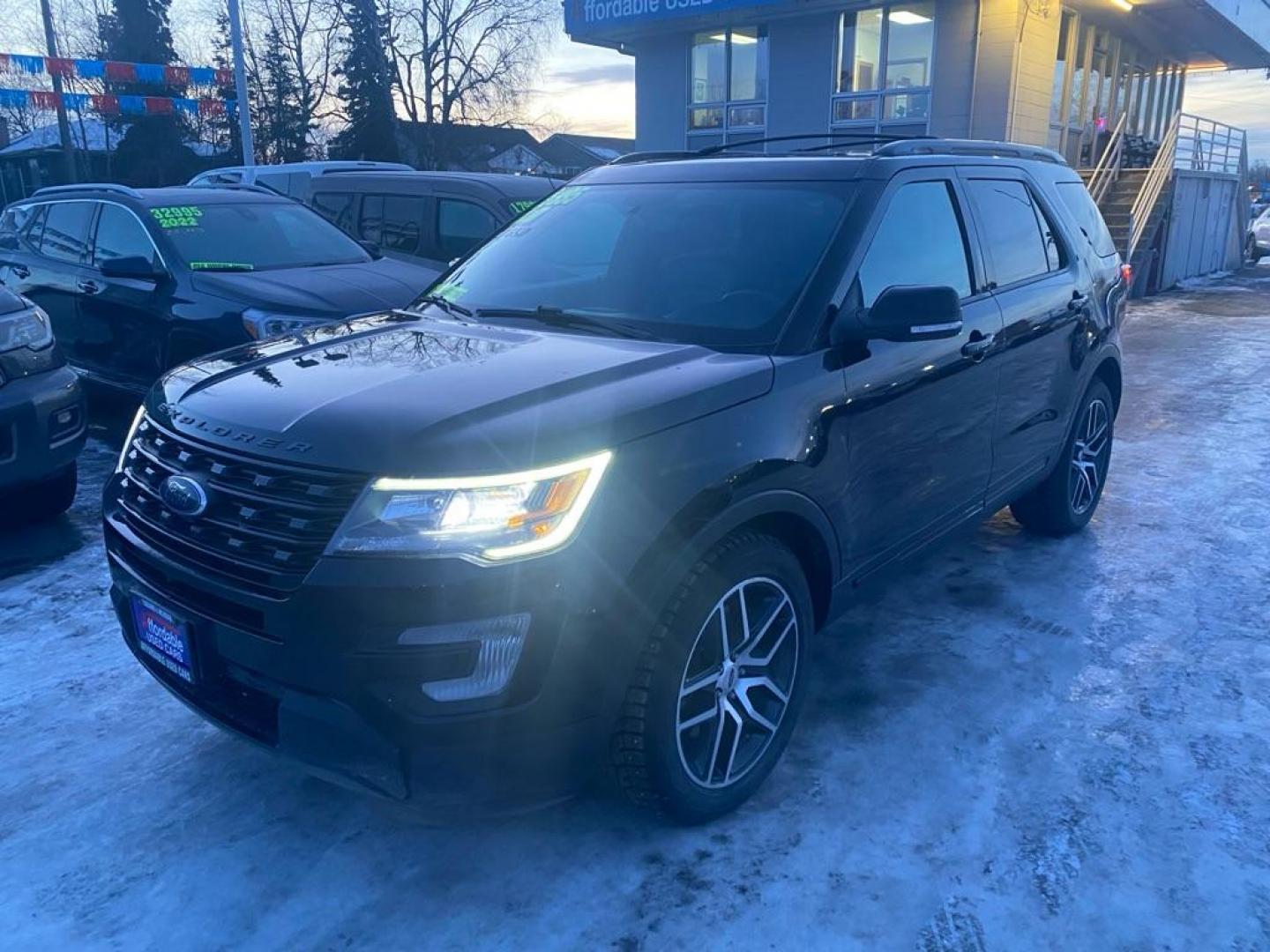 2017 BLACK FORD EXPLORER SPORT (1FM5K8GT1HG) with an 3.5L engine, Automatic transmission, located at 929 East 8th Ave, Anchorage, AK, 99501, (907) 274-2277, 61.214783, -149.866074 - Photo#0
