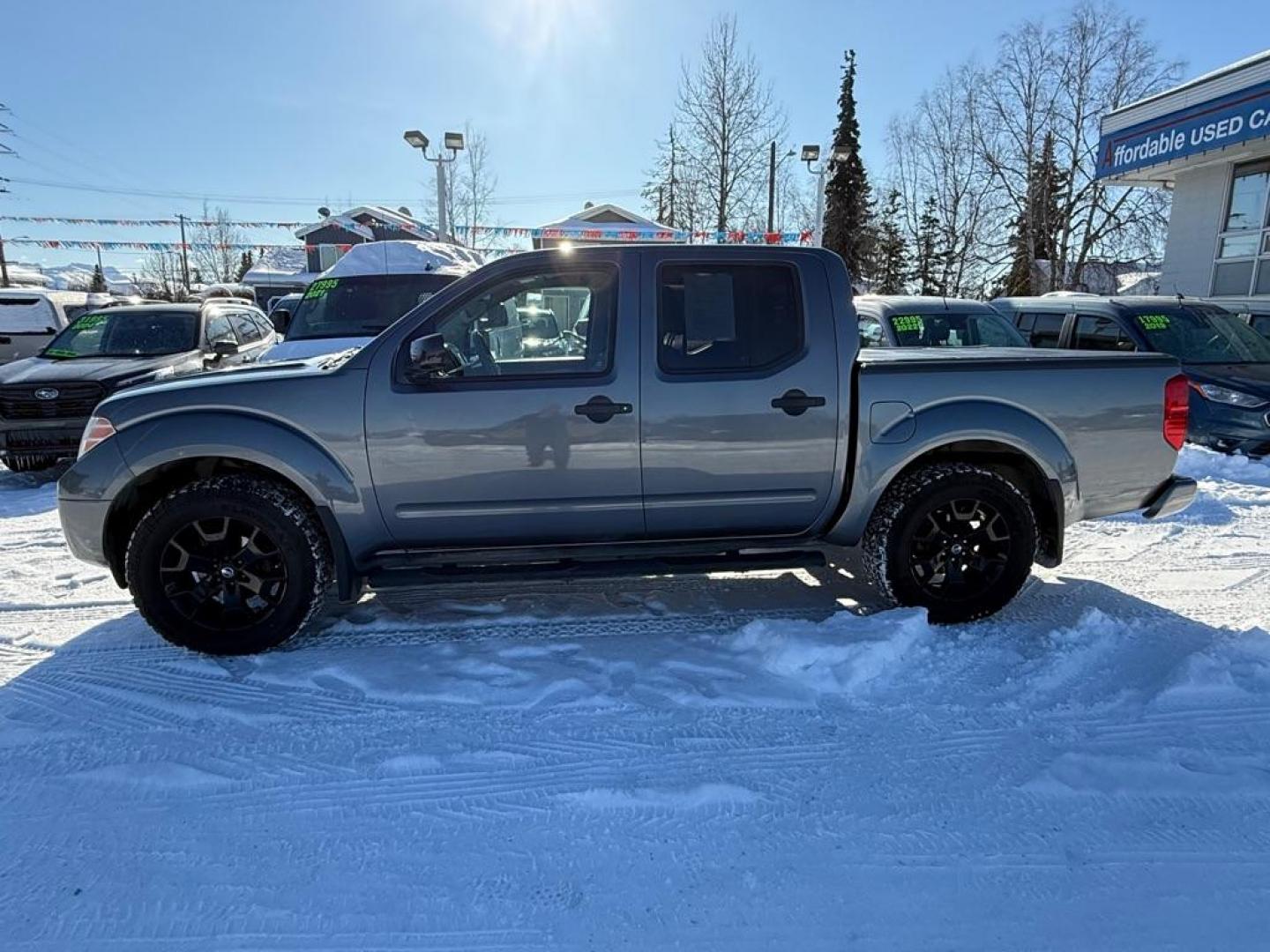 2019 GRAY NISSAN FRONTIER SV (1N6AD0EV5KN) with an 4.0L engine, Automatic transmission, located at 929 East 8th Ave, Anchorage, AK, 99501, (907) 274-2277, 61.214783, -149.866074 - Photo#1