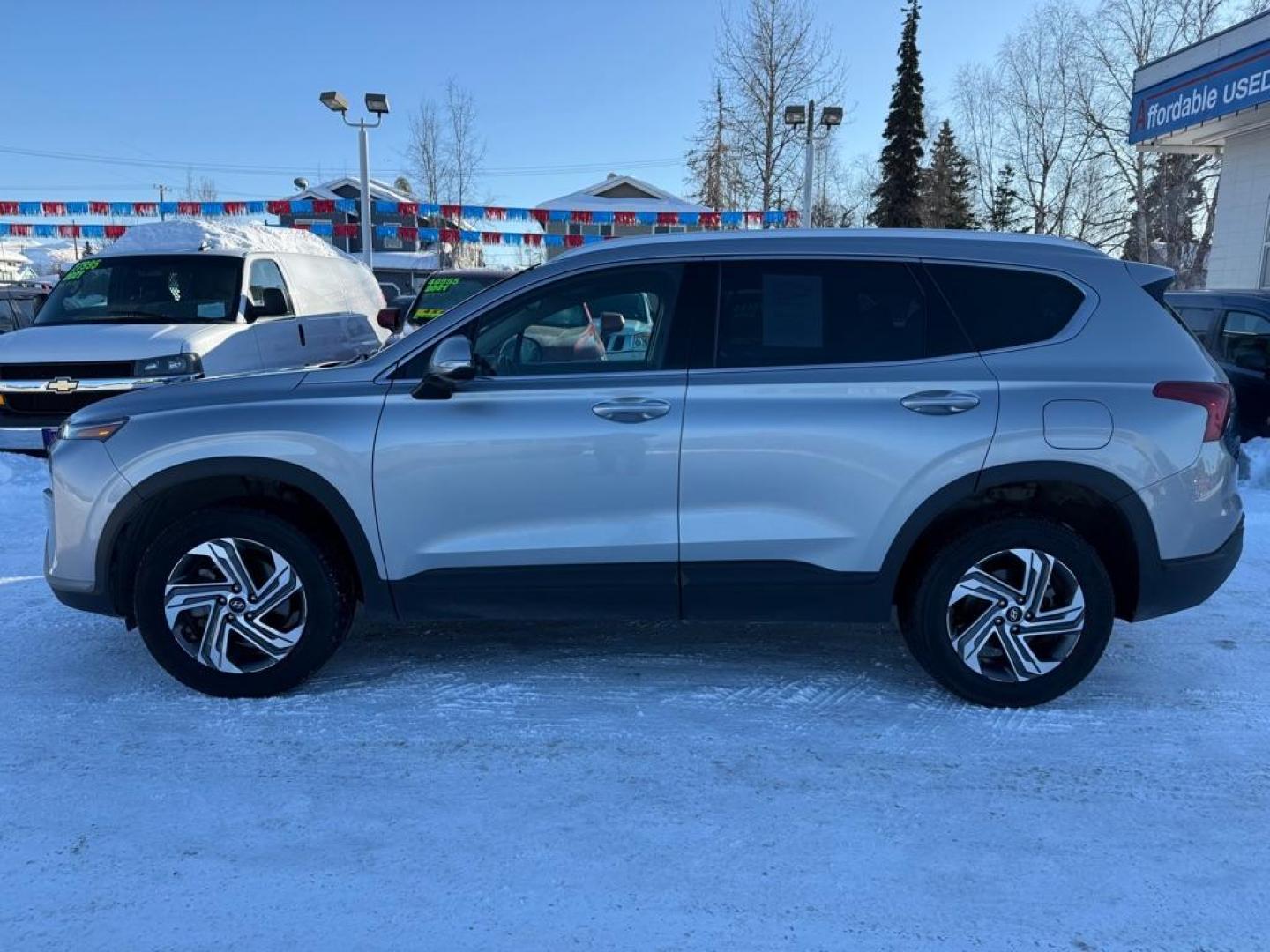 2023 SILVER HYUNDAI SANTA FE SEL SEL (5NMS2DAJ6PH) with an 2.5L engine, Automatic transmission, located at 929 East 8th Ave, Anchorage, AK, 99501, (907) 274-2277, 61.214783, -149.866074 - Photo#1