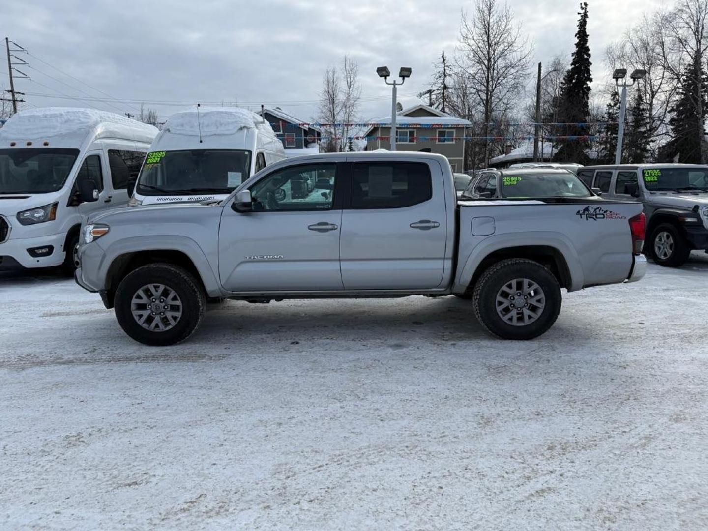 2019 SILVER TOYOTA TACOMA TRD OFF ROAD (3TMCZ5AN0KM) with an 3.5L engine, Automatic transmission, located at 929 East 8th Ave, Anchorage, AK, 99501, (907) 274-2277, 61.214783, -149.866074 - Photo#1