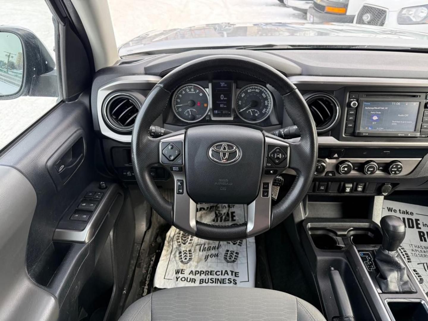 2019 SILVER TOYOTA TACOMA TRD OFF ROAD (3TMCZ5AN0KM) with an 3.5L engine, Automatic transmission, located at 929 East 8th Ave, Anchorage, AK, 99501, (907) 274-2277, 61.214783, -149.866074 - Photo#4