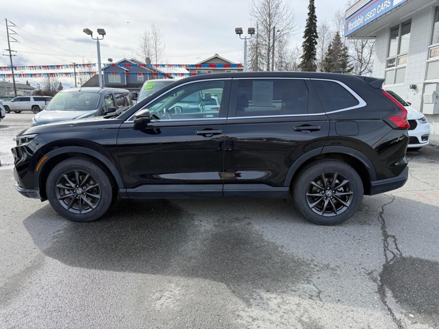 2026 BLACK HONDA CR-V EXL (2HKRS4H72TH) with an 1.5L engine, Continuously Variable transmission, located at 929 East 8th Ave, Anchorage, AK, 99501, (907) 274-2277, 61.214783, -149.866074 - Photo#1