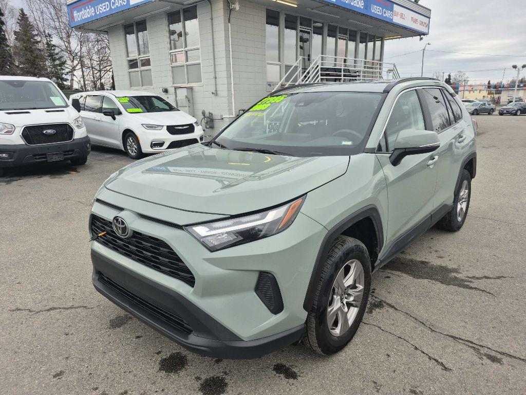 photo of 2023 TOYOTA RAV4 XLE