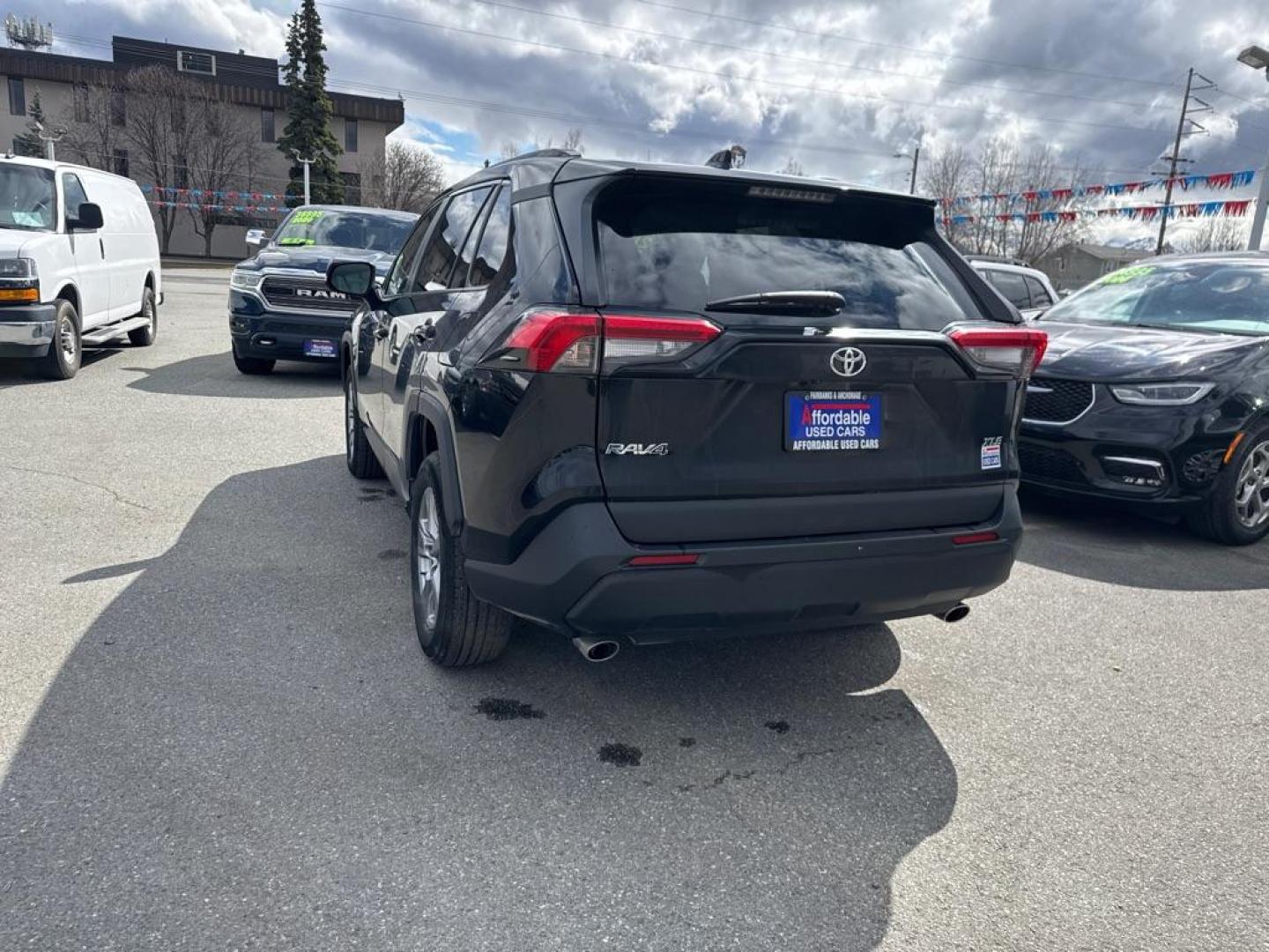 2023 BLACK TOYOTA RAV4 XLE XLE (2T3W1RFVXPW) with an 2.5L engine, Automatic transmission, located at 929 East 8th Ave, Anchorage, AK, 99501, (907) 274-2277, 61.214783, -149.866074 - Photo#2