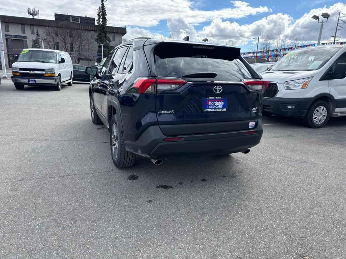 2024 BLUE TOYOTA RAV4 XLE XLE (2T3P1RFV0RW) with an 2.5L engine, Automatic transmission, located at 929 East 8th Ave, Anchorage, AK, 99501, (907) 274-2277, 61.214783, -149.866074 - Photo#4