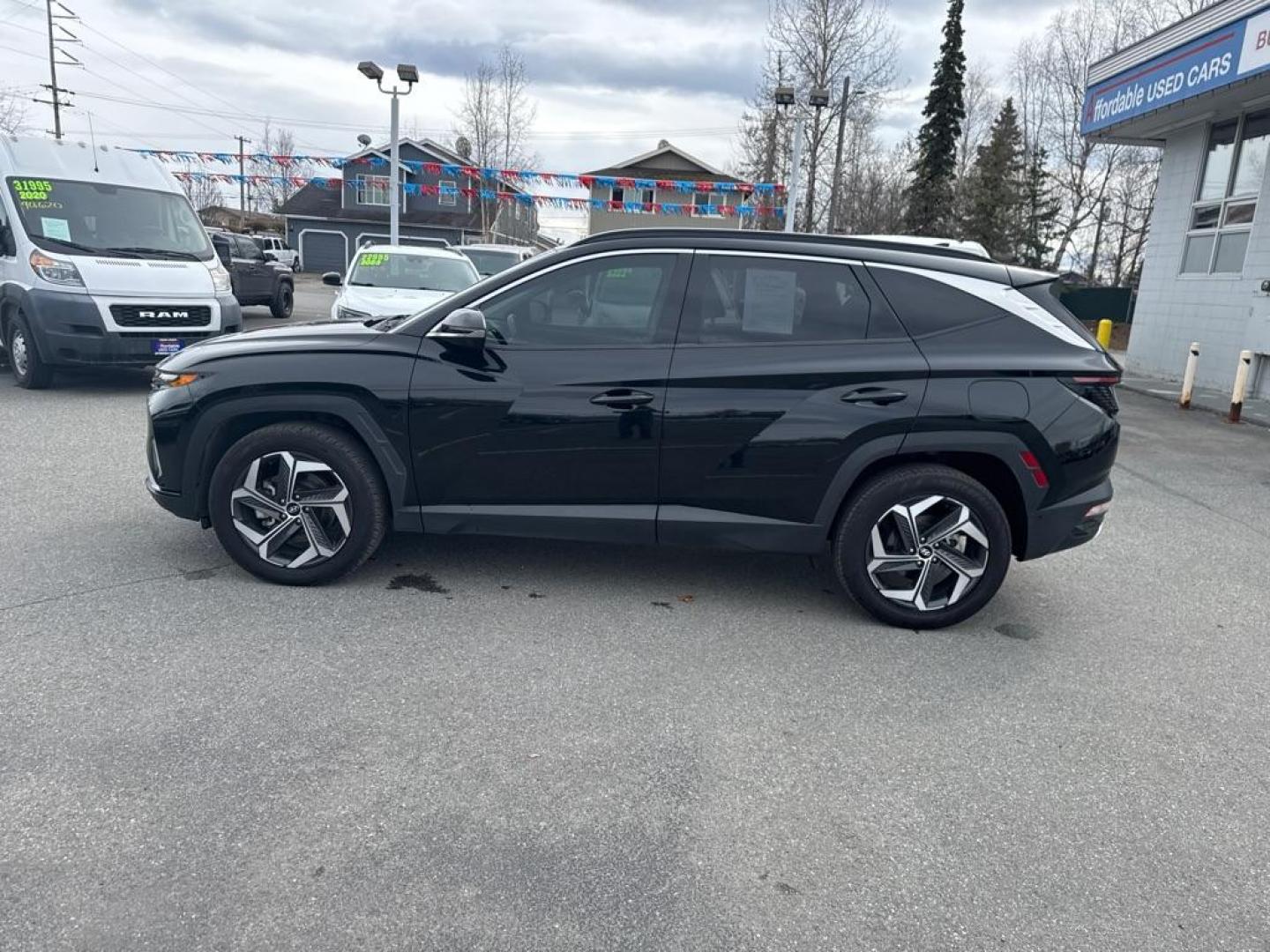2022 BLACK HYUNDAI TUCSON LMTD LIMITED (5NMJECAE8NH) with an 2.5L engine, Automatic transmission, located at 929 East 8th Ave, Anchorage, AK, 99501, (907) 274-2277, 61.214783, -149.866074 - Photo#1