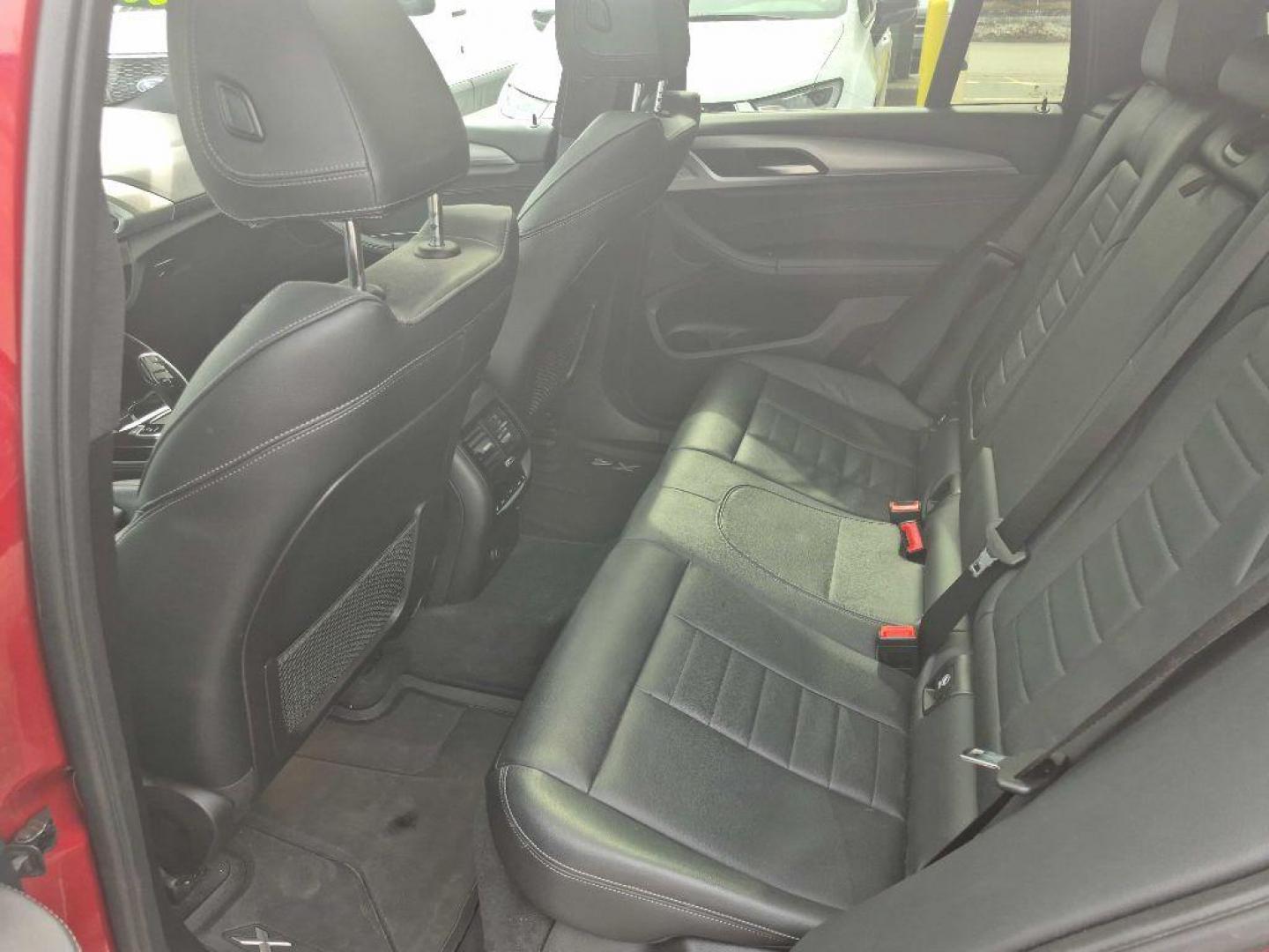 2019 RED BMW X4 XDRIVE30I (5UXUJ3C5XKL) with an 2.0L engine, Automatic transmission, located at 929 East 8th Ave, Anchorage, AK, 99501, (907) 274-2277, 61.214783, -149.866074 - Photo#3