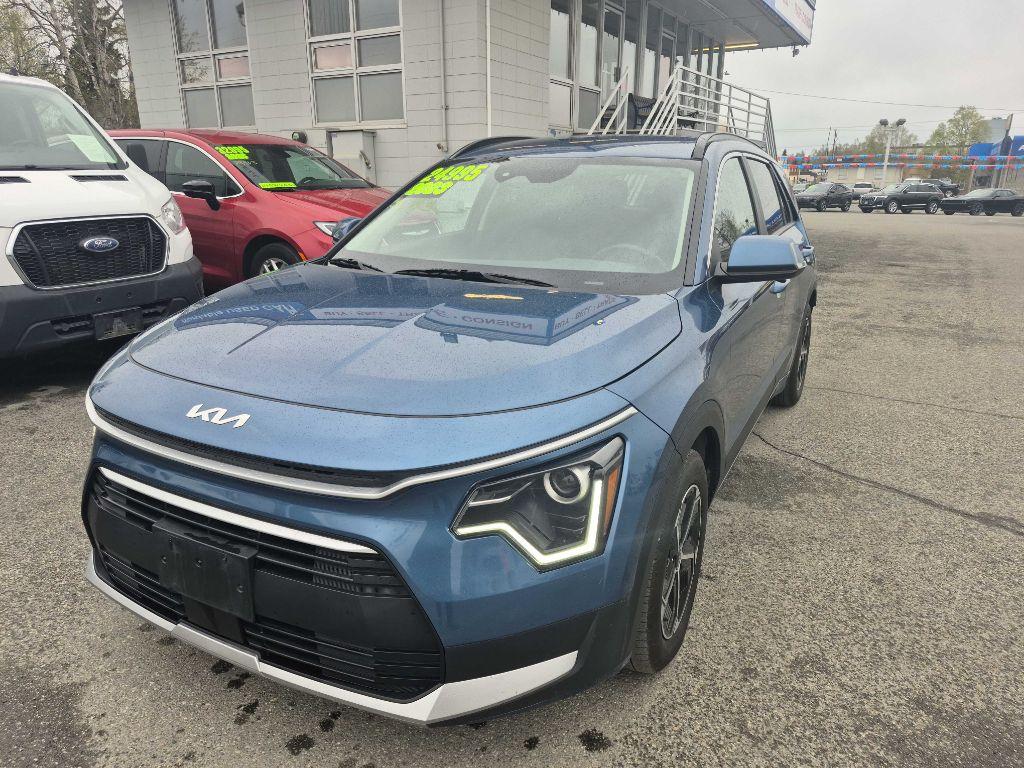 photo of 2023 KIA NIRO EX