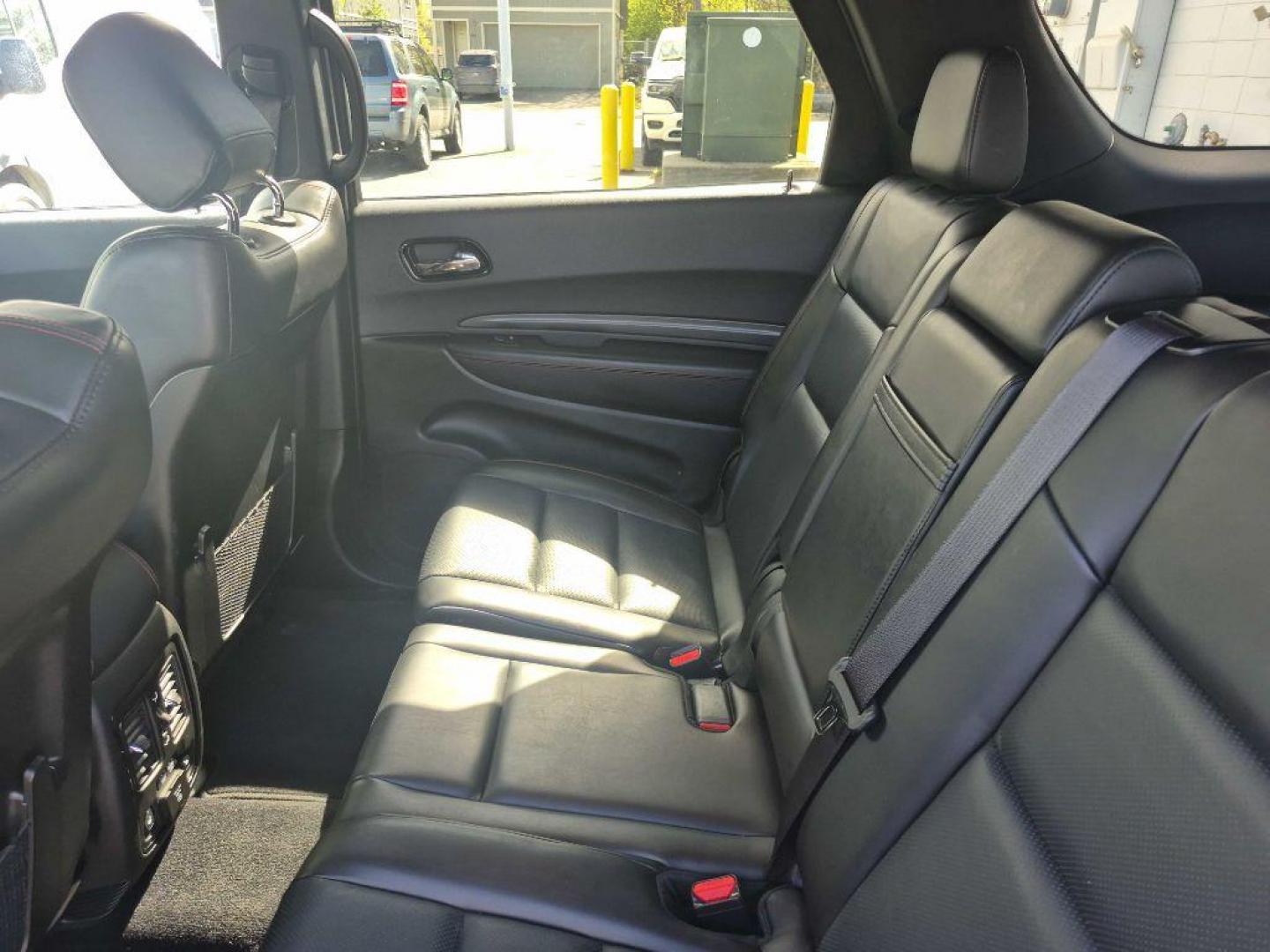2024 GRAY DODGE DURANGO GT (1C4RDJDGXRC) with an 3.6L engine, Automatic transmission, located at 929 East 8th Ave, Anchorage, AK, 99501, (907) 274-2277, 61.214783, -149.866074 - Photo#3