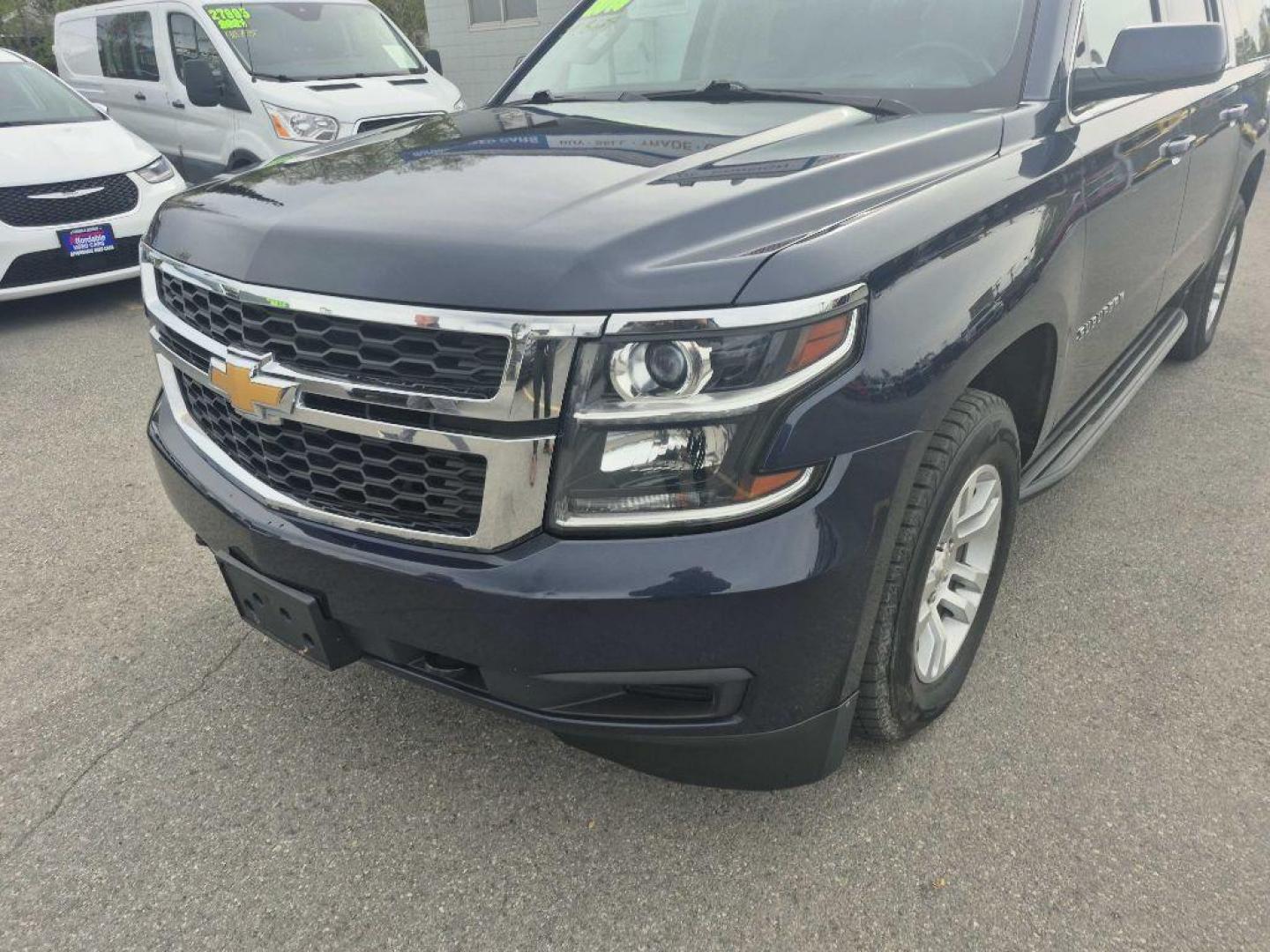 2019 BLUE CHEVROLET SUBURBAN 1500 LS (1GNSKGKC5KR) with an 5.3L engine, Automatic transmission, located at 929 East 8th Ave, Anchorage, AK, 99501, (907) 274-2277, 61.214783, -149.866074 - Photo#0