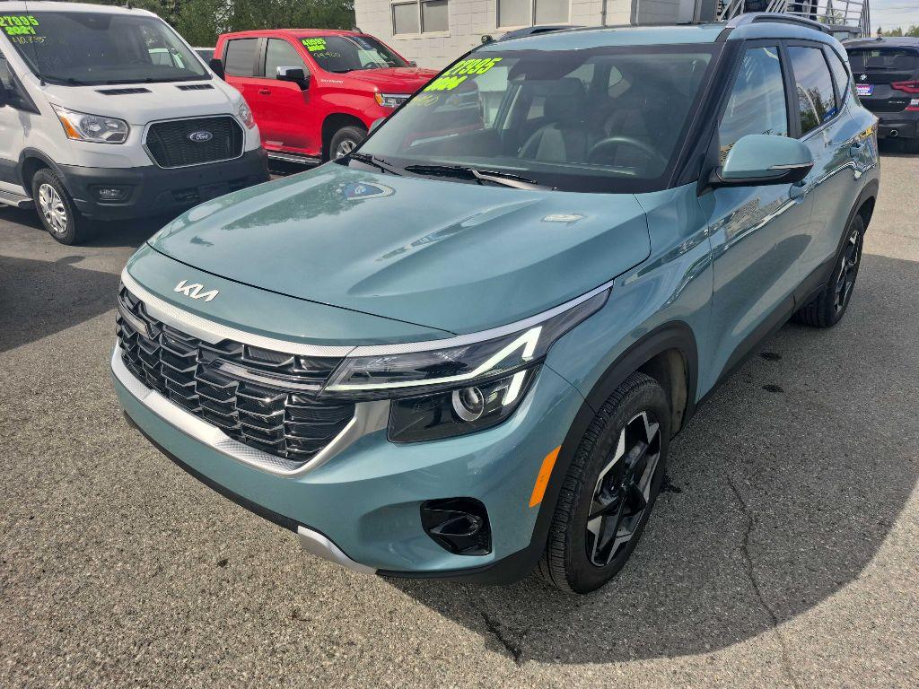 photo of 2024 KIA SELTOS EX